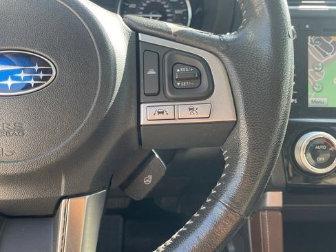 Used 2017 Subaru Forester 2.5i Touring AWD/4WD image 13