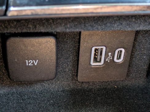 Used 2020 Lincoln Corsair Reserve w/ Elements Package FWD image 26