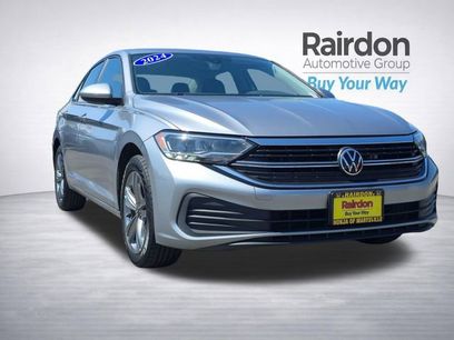 Used 2024 Volkswagen Jetta SE