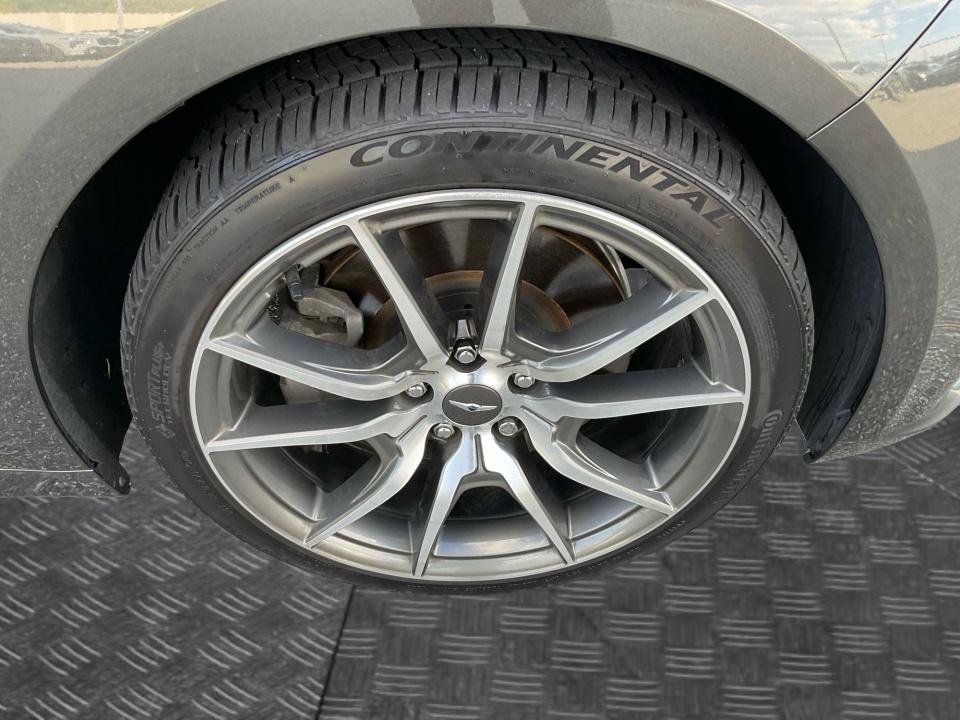 Used 2023 Genesis G70 3.3T AWD/4WD image 29