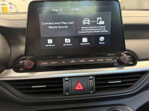 Used 2021 Kia Forte LXS FWD image 13