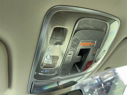 Used 2023 Genesis GV80 3.5T image 37