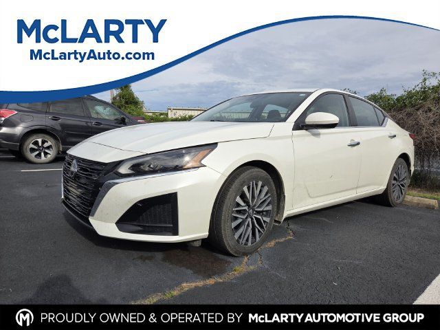 Used 2023 Nissan Altima 2.5 SV w/ SV Premium Package AWD/4WD 360° Tour