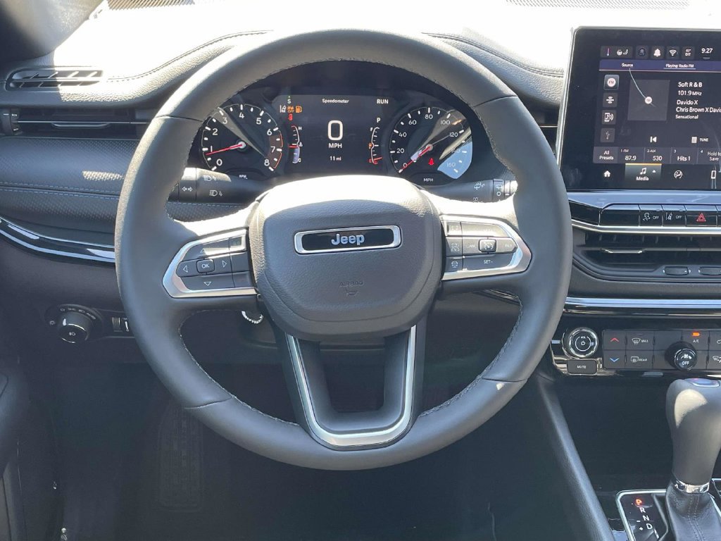 New 2027 Jeep Compass Latitude AWD/4WD image 22
