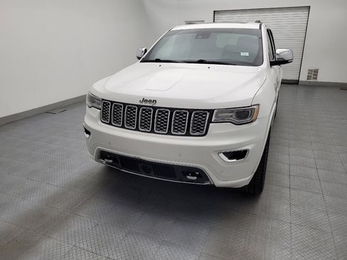 Used 2021 Jeep Grand Cherokee Overland AWD/4WD image 15