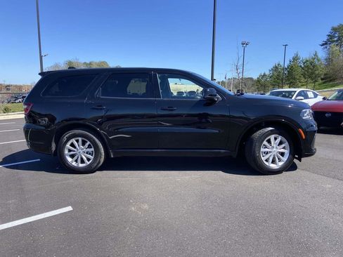 Used 2025 Dodge Durango GT RWD image 2