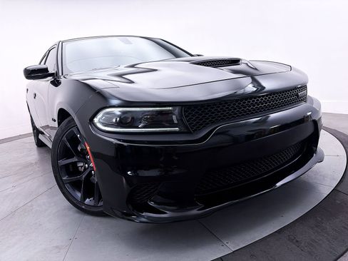 Used 2023 Dodge Charger R/T w/ Blacktop Package RWD image 8