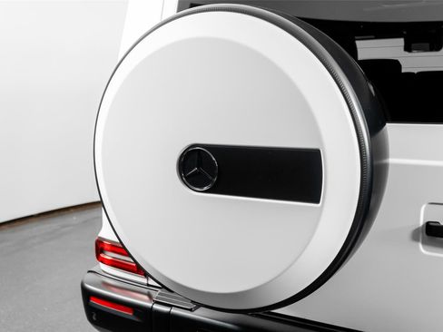 Used 2025 Mercedes-Benz G 63 AMG 4MATIC image 14