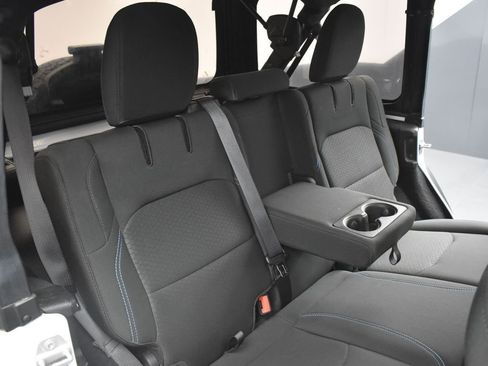 Used 2022 Jeep Wrangler Unlimited Rubicon 4xe image 21