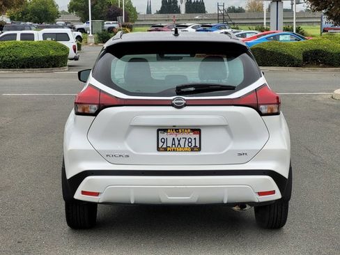 Used 2024 Nissan Kicks SR w/ SR Premium Package image 5