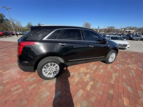 Used 2019 Cadillac XT5 FWD image 33
