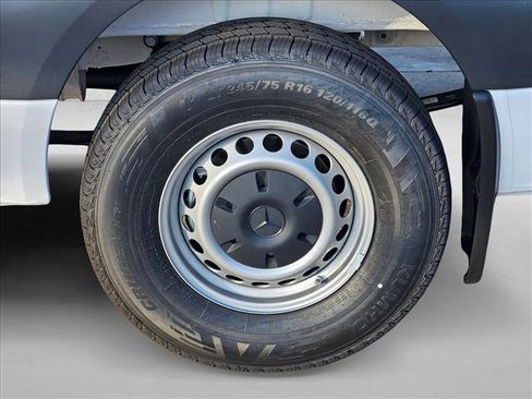 New 2026 Mercedes-Benz Sprinter 2500 image 9