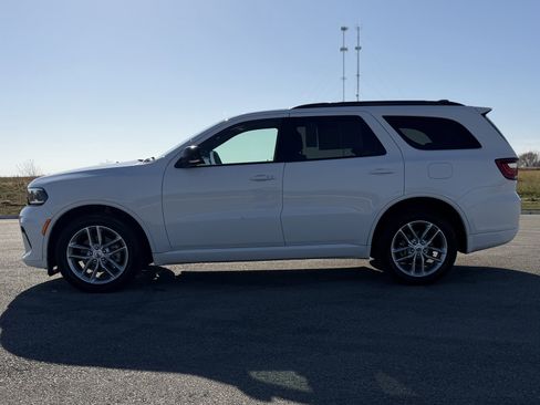Used 2024 Dodge Durango GT image 30