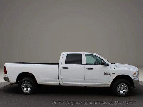 Used 2017 RAM 3500 Tradesman w/ Chrome Appearance Group image 3