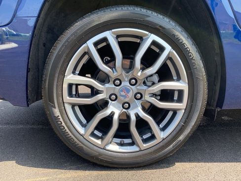 Used 2023 GMC Terrain Denali image 36