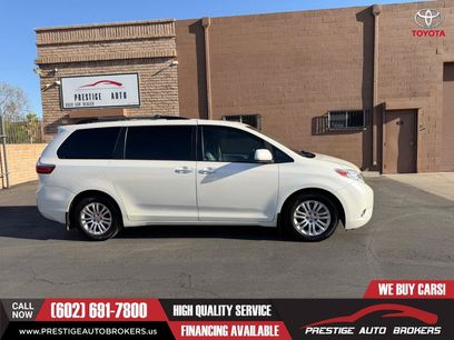 Used 2017 Toyota Sienna XLE Premium