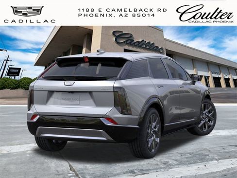 New 2025 Cadillac Optiq Luxury 1 image 4