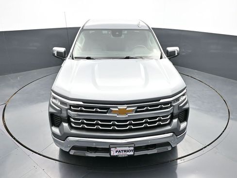 Used 2024 Chevrolet Silverado 1500 LTZ image 41