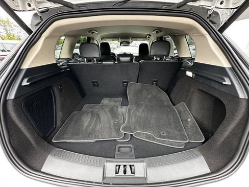 Certified 2024 Lincoln Corsair AWD image 42