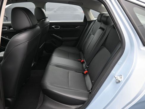 Used 2023 Honda Civic Touring image 35