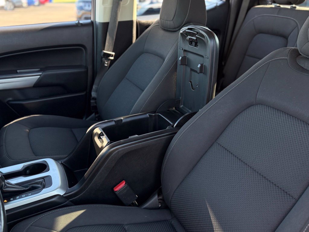 Used 2019 Chevrolet Colorado LT w/ LT Convenience Package AWD/4WD image 24