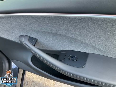 Used 2025 Tesla Model 3 Long Range RWD image 68