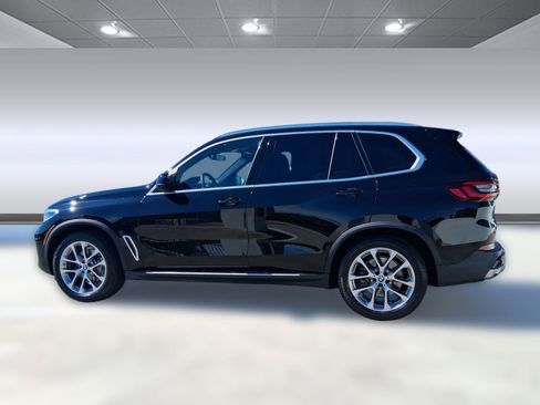 Certified 2023 BMW X5 xDrive40i w/ Premium Package image 2