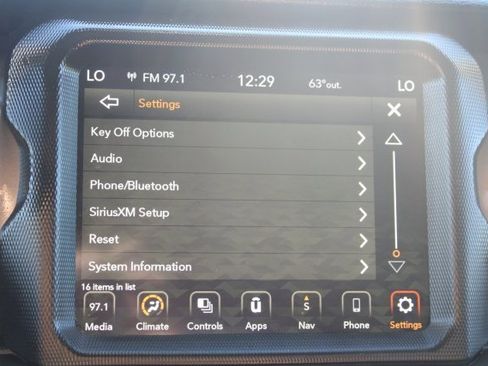 Used 2022 Jeep Wrangler Unlimited Rubicon 4xe image 39