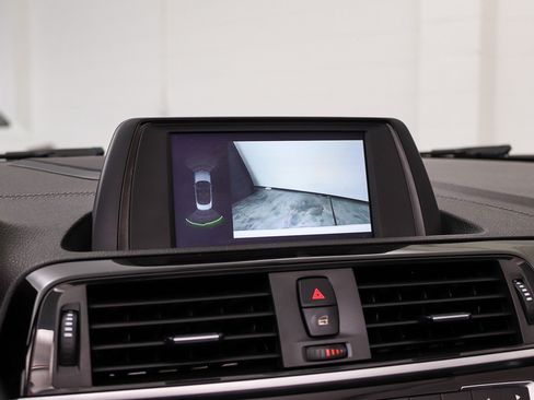 Used 2019 BMW 230i Convertible w/ Convenience Package RWD image 35