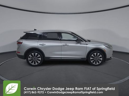 Used 2022 Lincoln Corsair Reserve w/ Equipment Group 201A AWD/4WD image 17