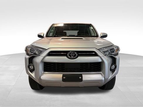 Used 2024 Toyota 4Runner TRD Off-Road Premium image 2
