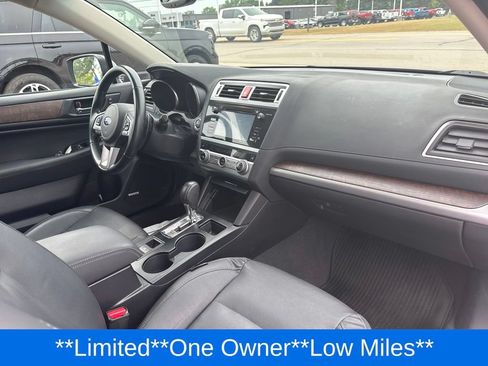 Used 2016 Subaru Outback 2.5i Limited AWD/4WD image 28