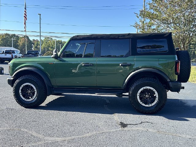 Used 2022 Ford Bronco Badlands AWD/4WD image 5