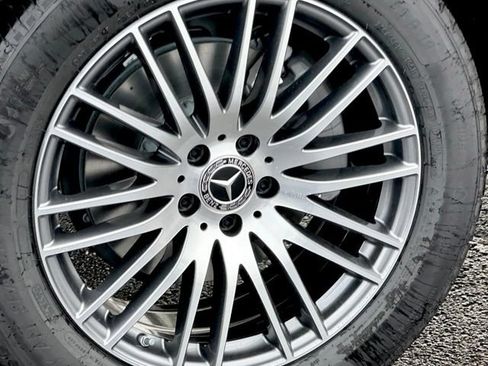 New 2026 Mercedes-Benz GLC 300 4MATIC image 9