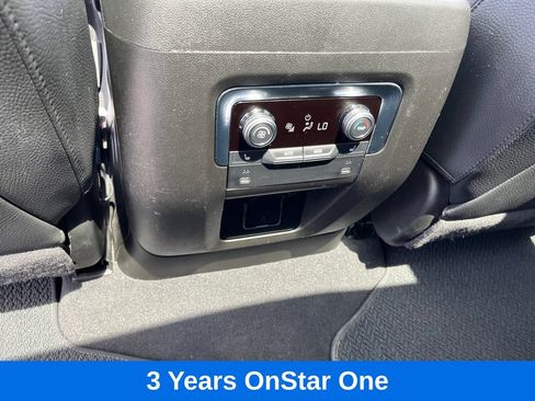 Used 2026 GMC Yukon Denali w/ Sun & Power Step Package AWD/4WD image 27