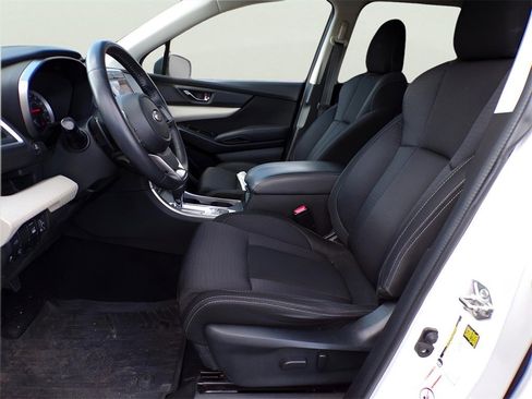 Used 2019 Subaru Ascent Premium image 17