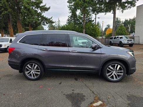 Used 2016 Honda Pilot Elite image 8