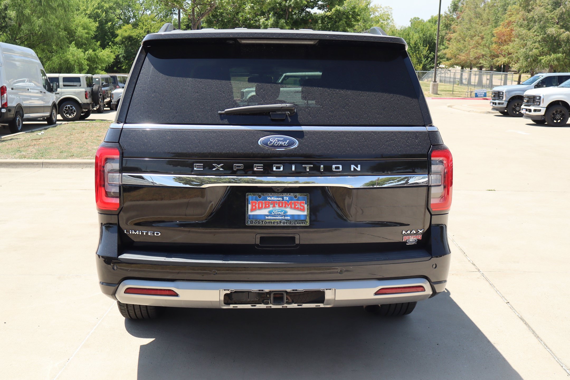 Used 2024 Ford Expedition Max Limited RWD image 6