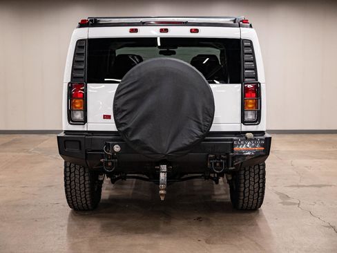Used 2003 HUMMER H2 w/ Preferred Equipment Group image 30
