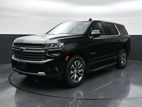 Used 2023 Chevrolet Tahoe LT w/ LT Signature Plus Package AWD/4WD image 5