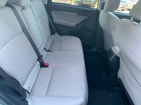 Used 2014 Subaru Forester 2.5i Premium w/ All-Weather Package AWD/4WD image 22