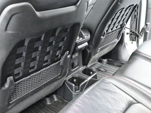 Used 2021 Jeep Gladiator Rubicon AWD/4WD image 29