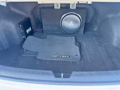 Used 2016 Kia Optima LX FWD image 25