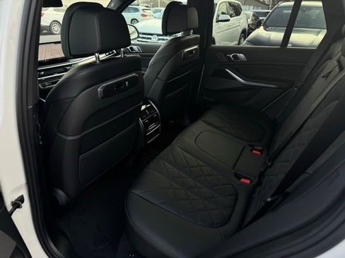 New 2026 BMW X5 xDrive50e w/ M Sport Package image 21