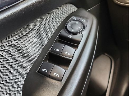 Used 2024 Chevrolet TrailBlazer LS w/ LS Convenience Package image 13