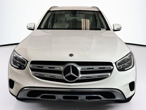 Certified 2021 Mercedes-Benz GLC 300 4MATIC image 2