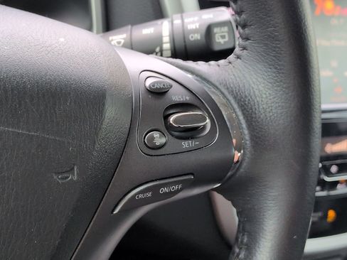 Used 2022 Nissan Murano SV FWD image 24