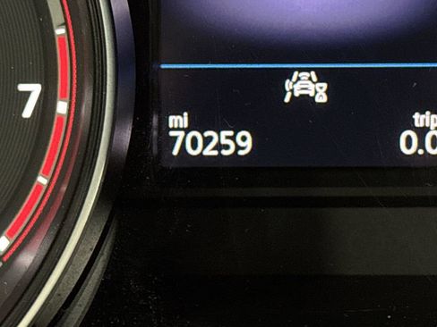 Used 2021 Volkswagen Atlas SE w/ Panoramic Sunroof Package image 6