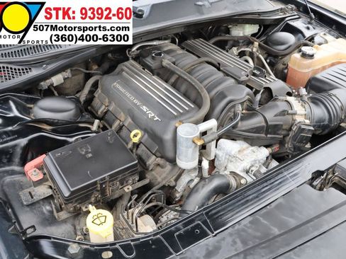 Used 2015 Dodge Challenger R/T Scat Pack w/ Leather Interior Group RWD image 21