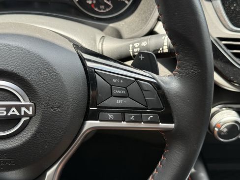 Used 2024 Nissan Altima 2.5 SR w/ SR Premium Package FWD image 19